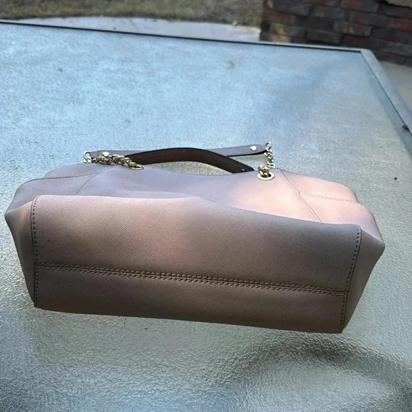 Michael Kors jet set rose color purse - Picture 7 of 7